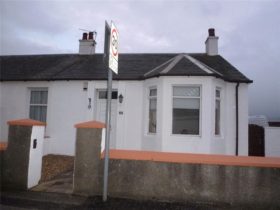 2 bedroom Bungalow t...